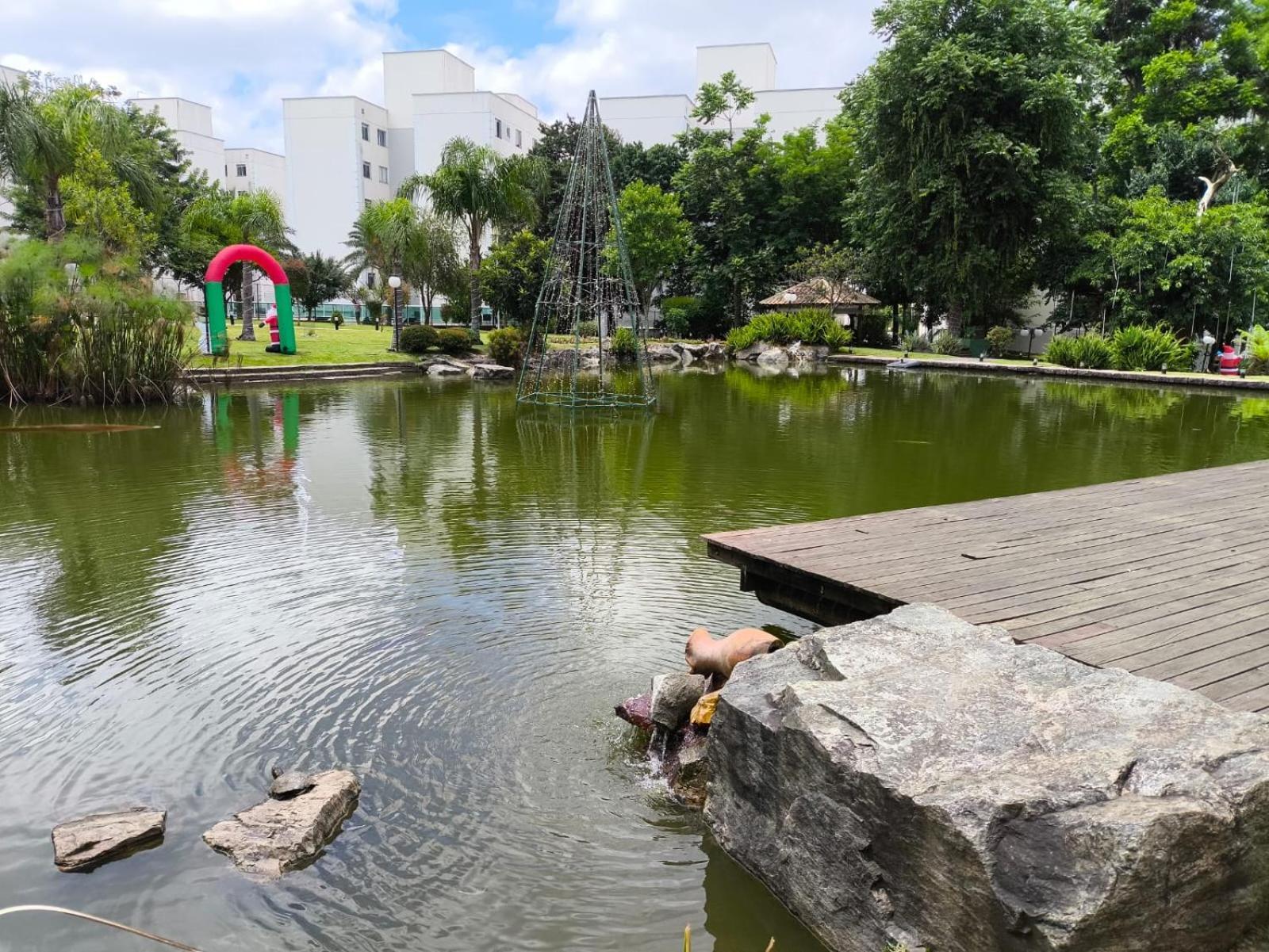 Apto Em Condominio Clube Frente Pro Bosque E Lago No Terminal Do Pinherinho Proximo Ao Centro - Garagem Para 2 Veiculos Curitiba Exteriör bild